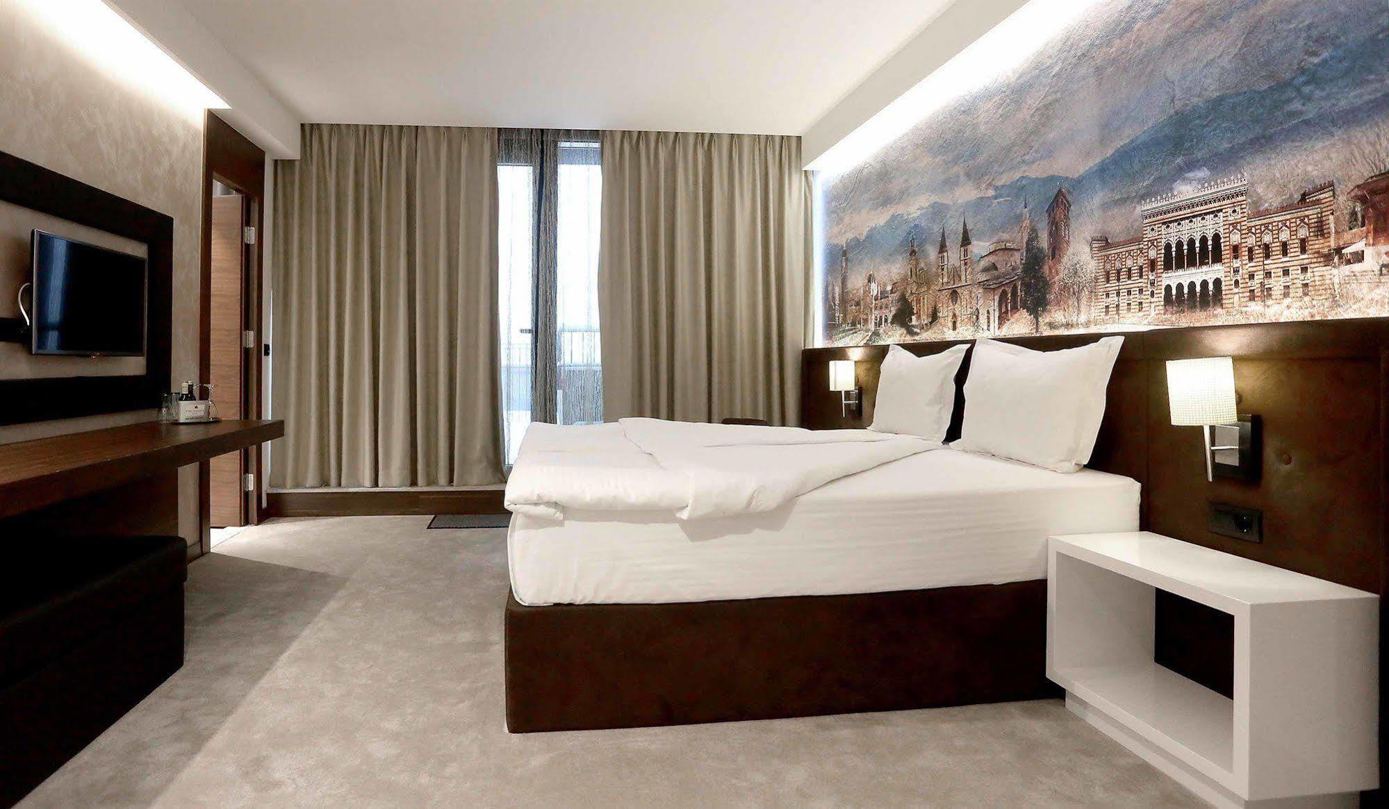 Hotel President
